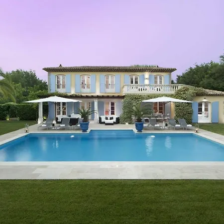 Beautiful 10 Quests In Tropez